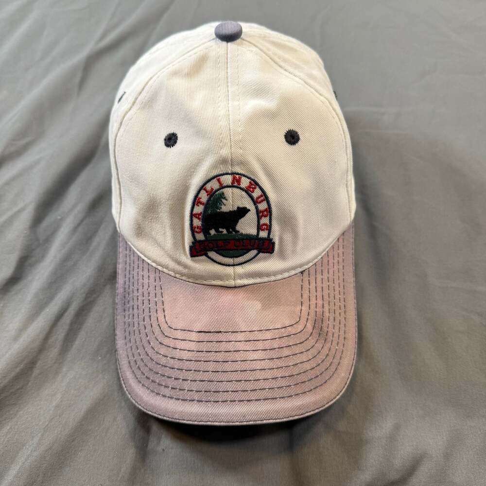 Town Talk Gatlinburg Golf Club Embroidered Hat Cap Distressed